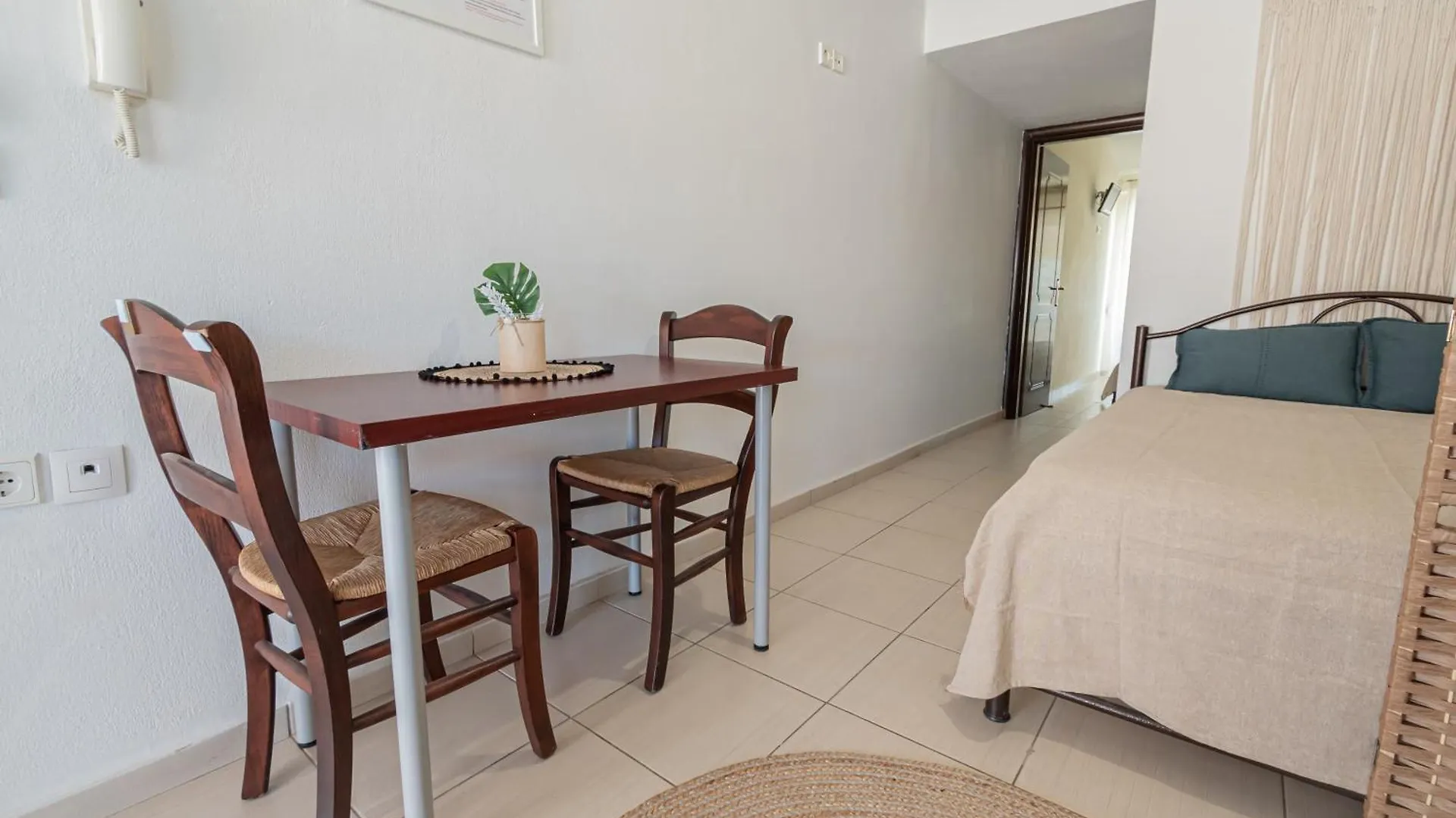 Tommy Seafront Apartments By Rentalspro - Nea Flogita Halkidiki 0*,  Greece