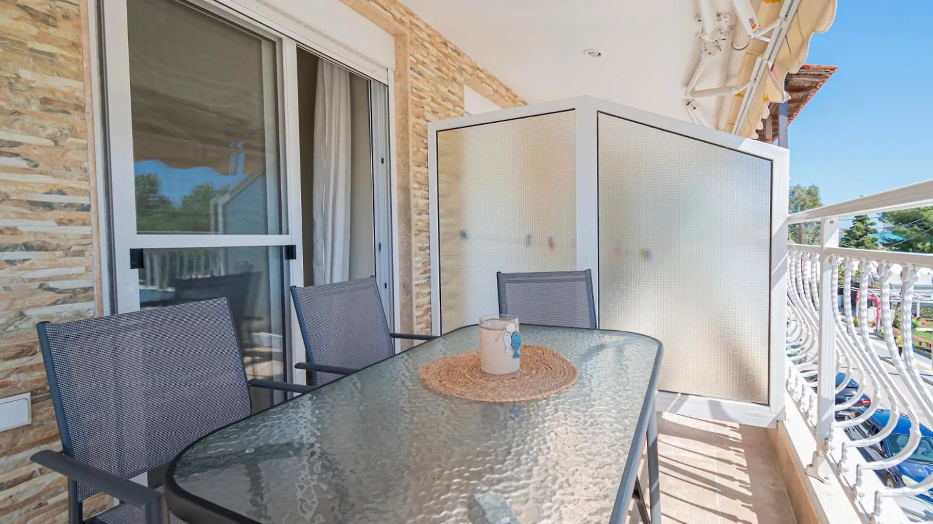 Tommy Seafront Apartments By Rentalspro - Nea Flogita Halkidiki